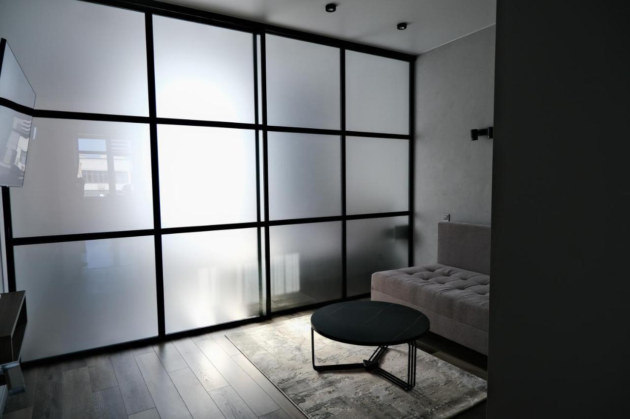 Board Apart Hotel Одеса Екстериор снимка