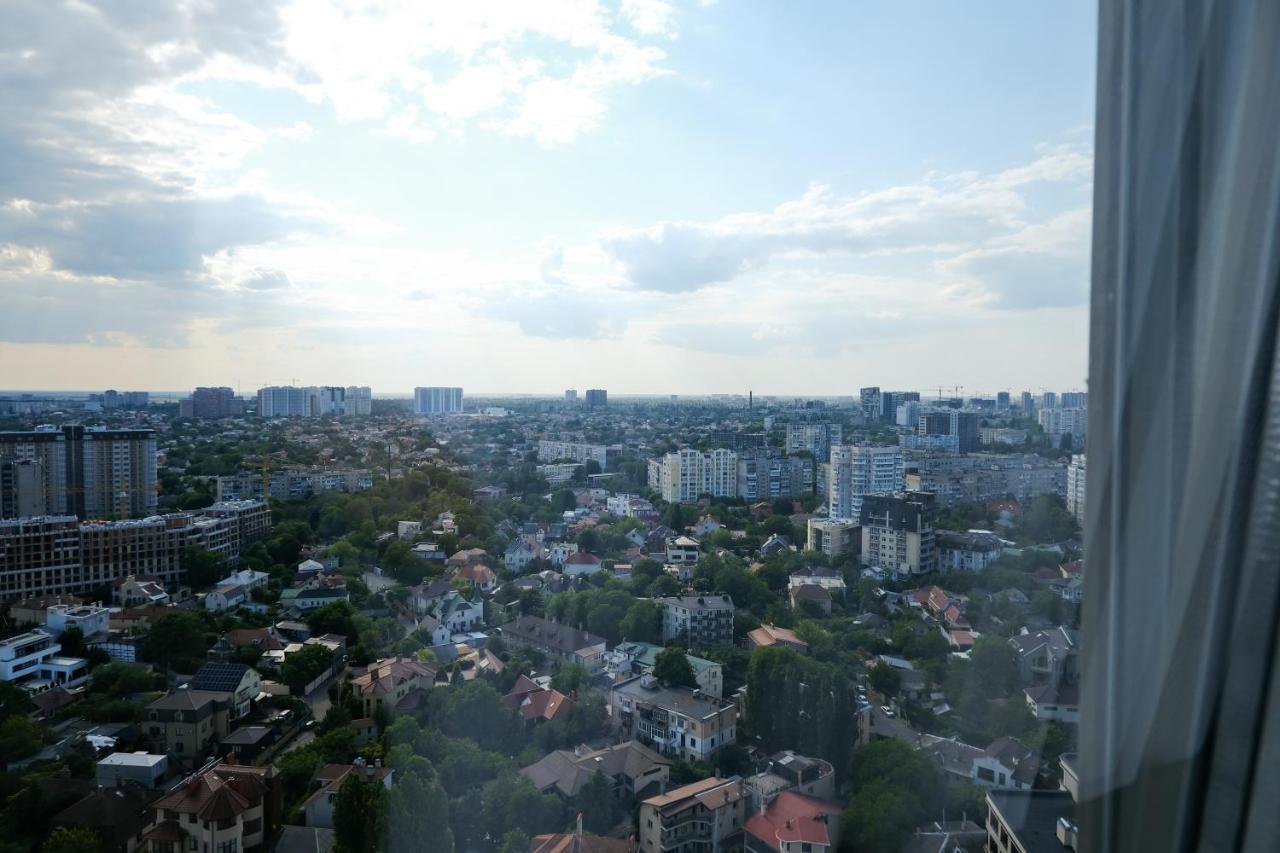 Board Apart Hotel Одеса Екстериор снимка
